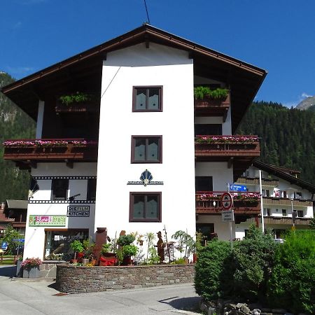 Appartementhaus Mayrhofen By Piaunddirk エクステリア 写真